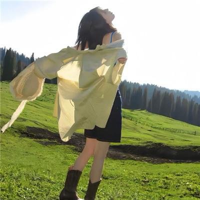 阿齐兹·安萨里：此时此刻 封面